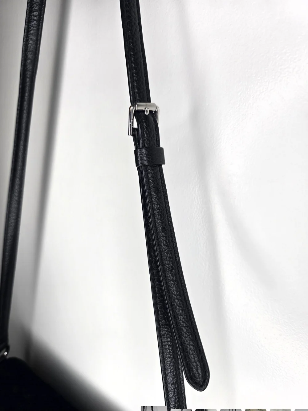 Lauren Ralph Lauren Black Leathet & Suede Crossbody Bag